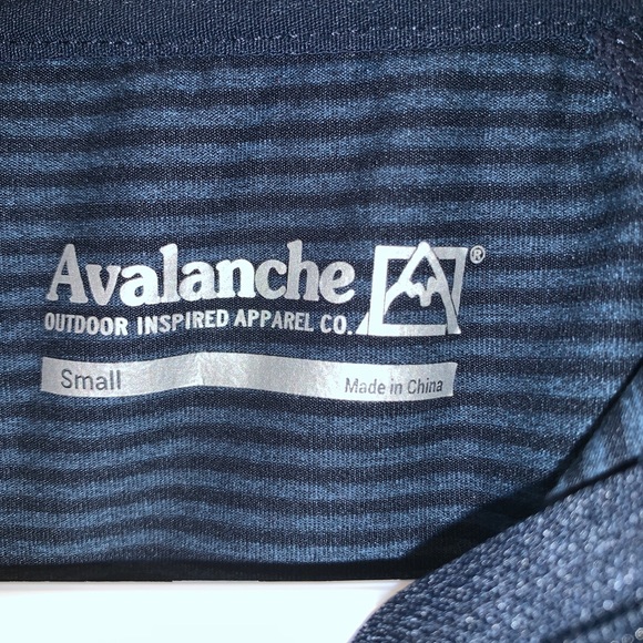 pullover top - Picture 3 of 5